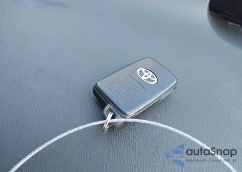 2015 Toyota Prius Three from USA, damaged, VIN JTDKN3DU5F0432973